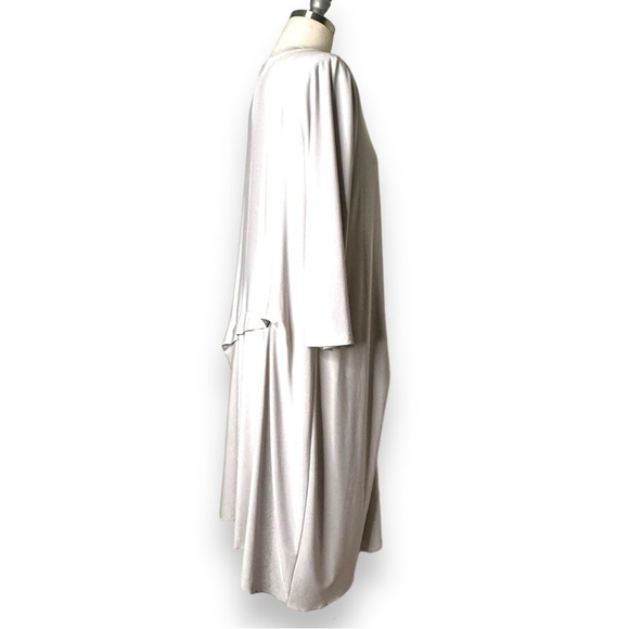 Caroline Short Dress by Sun Kim in Oyster, size Medium - Picture 12 of 14